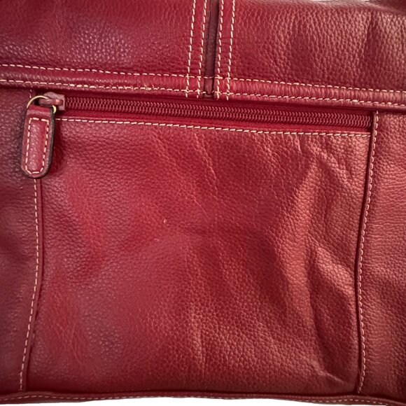 Red 100% Leather Purse EUC - Picture 15 of 15